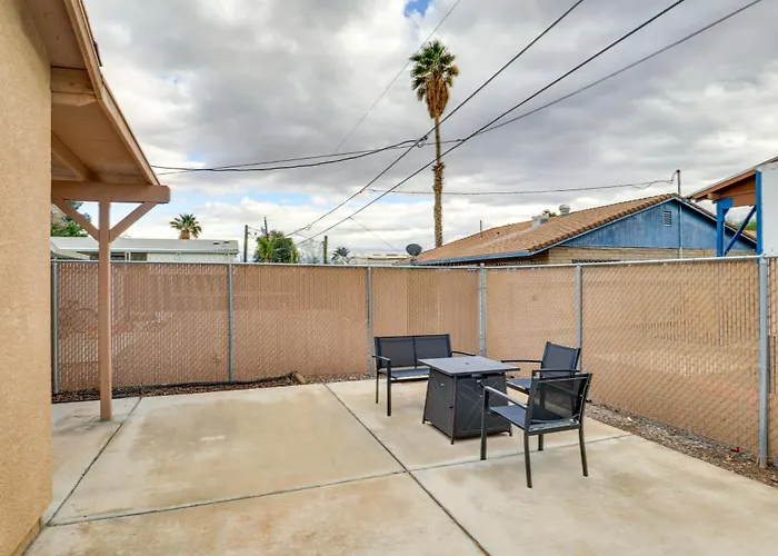 Bullhead City Escape: Snowbird & Covered Patio! Dom wakacyjny