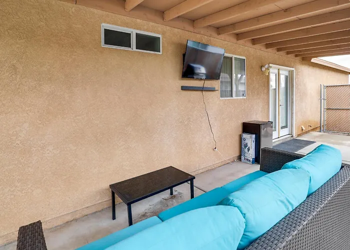 Bullhead City Escape: Snowbird & Covered Patio! Dom wakacyjny *
